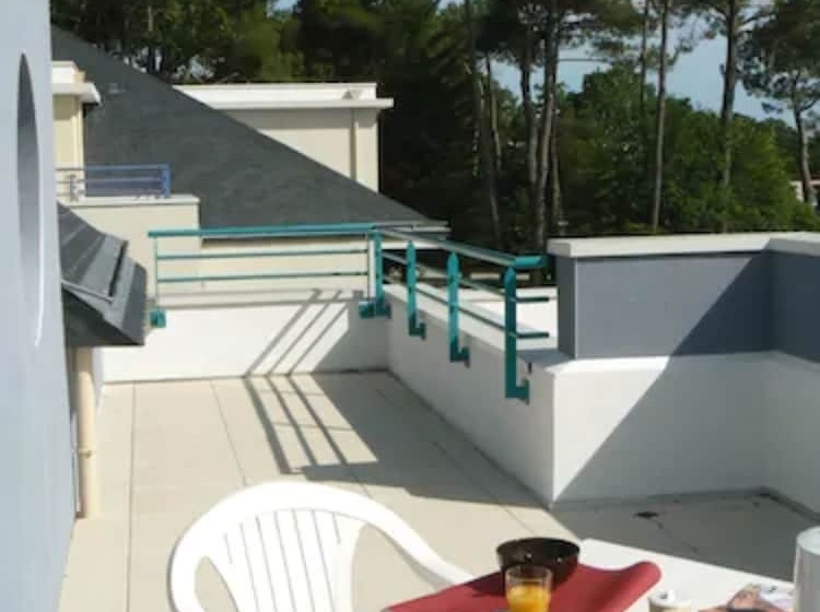 آپارتمان 2 خوابه با تراس, Vacancéole   Ker Goh Lenn   Vannes / Morbihan