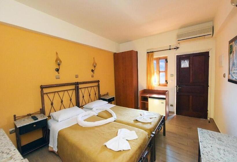 スタンダードルーム, Paris Hotel