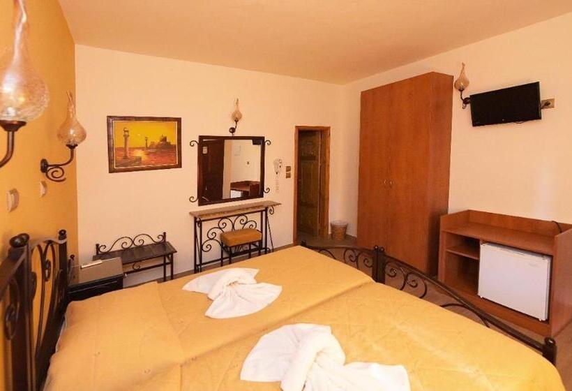 スタンダードルーム, Paris Hotel