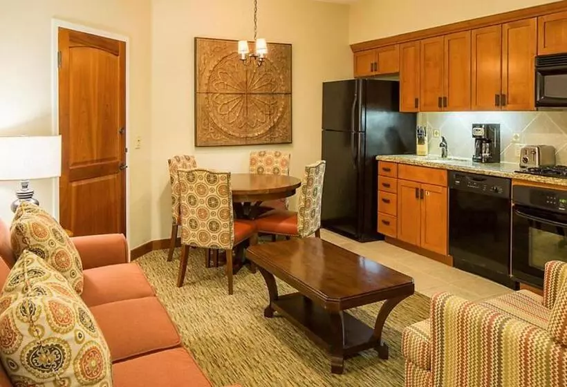 身障者適用ジュニアスイートルーム, Bluegreen Vacations Cibola Vista Resort And Spa An Ascend Resort