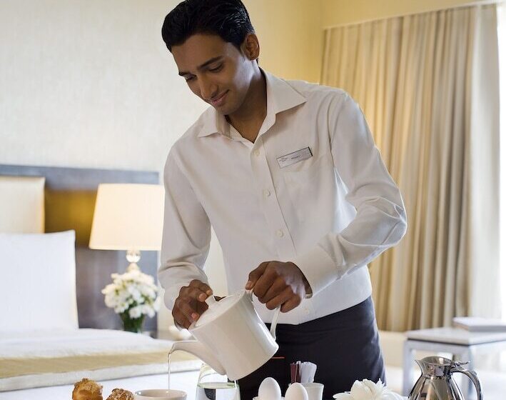 اتاق استاندارد با تخت دوبل, Courtyard By Marriott Mumbai International Airport