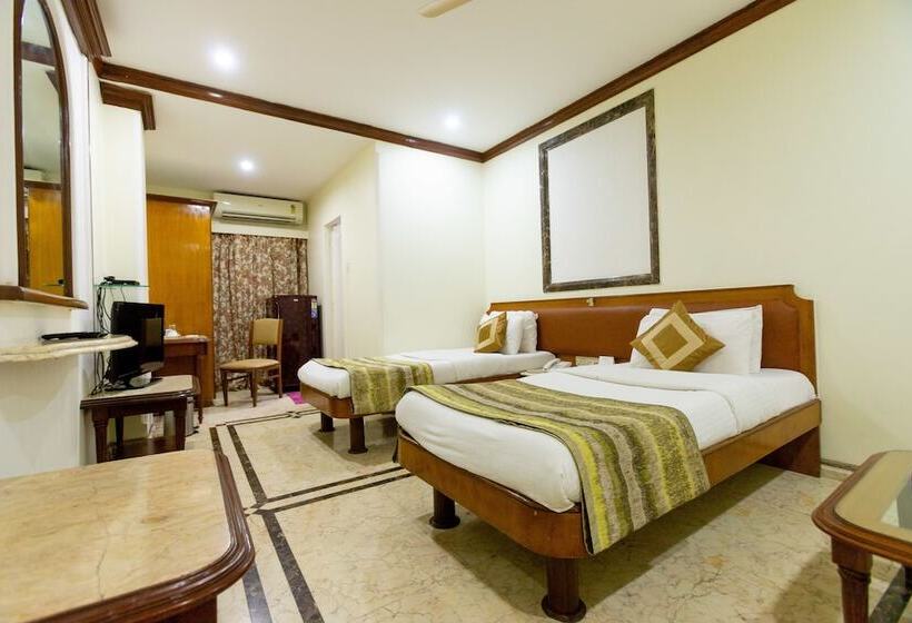 غرفة قياسية, Garden