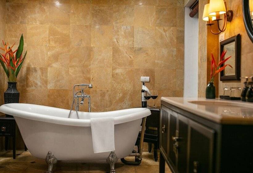 مجموعه ویستا شهر, Hanoi Boutique Hotel & Spa