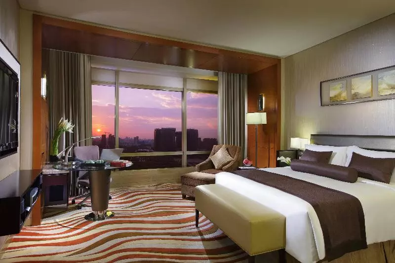 キングサイズベッドのスイートルーム, Intercontinental Hangzhou, An Ihg