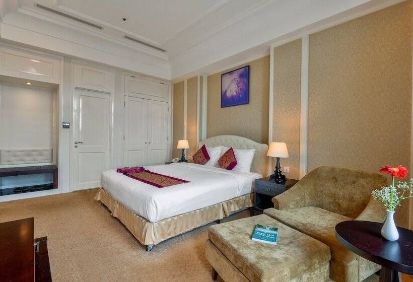 سوییت اجرایی, La Sapinette Hotel Dalat