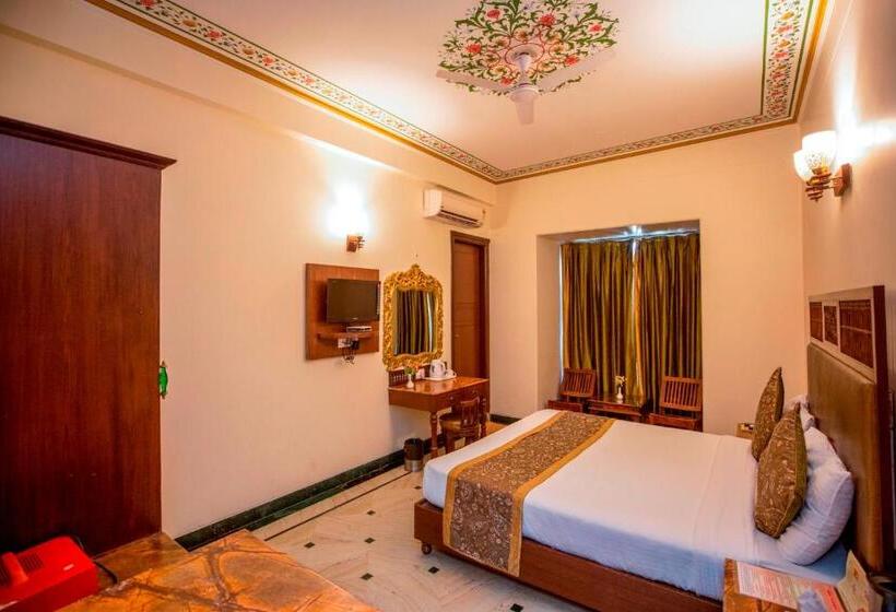 غرفة ديلوكس, Nahargarh Haveli