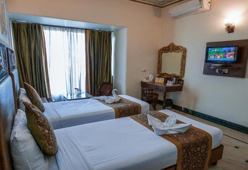 غرفة ديلوكس, Nahargarh Haveli