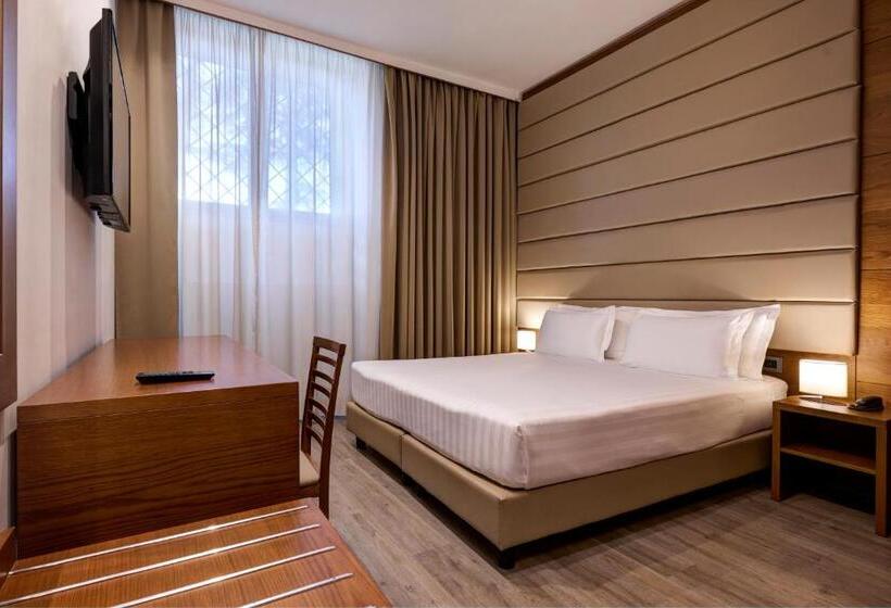 اتاق سوپریور, Occidental Aurelia