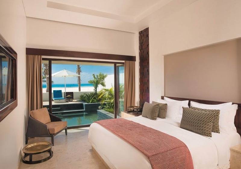 اتاق لوکس, Occidental Aurelia