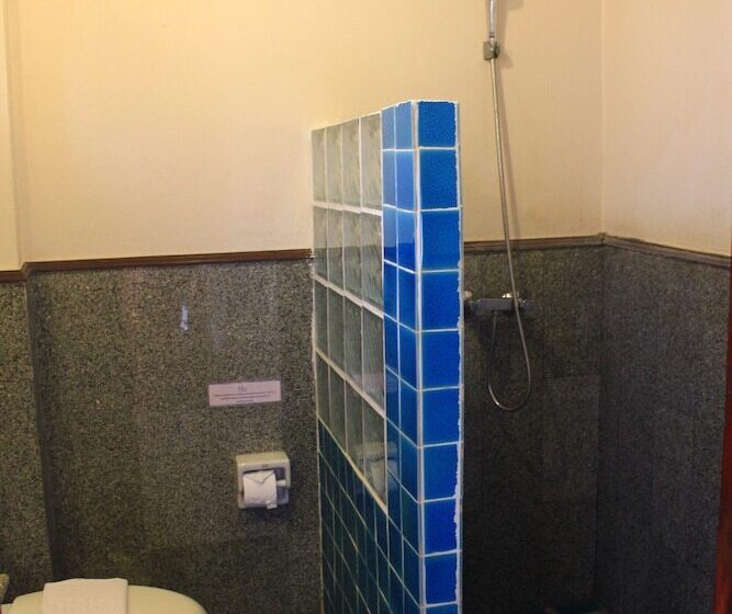 Семейный Номер, Rainforest Chiangmai