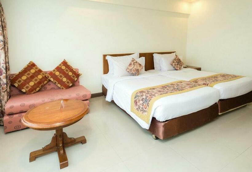 수피리어 룸, River Kwai