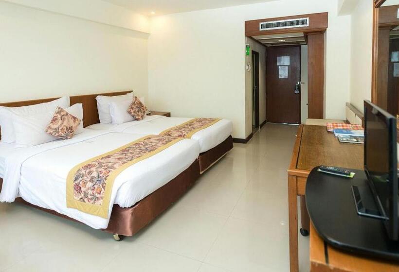 수피리어 룸, River Kwai