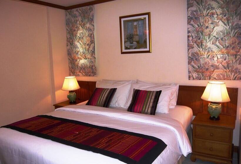 سوییت, The Residence Garden