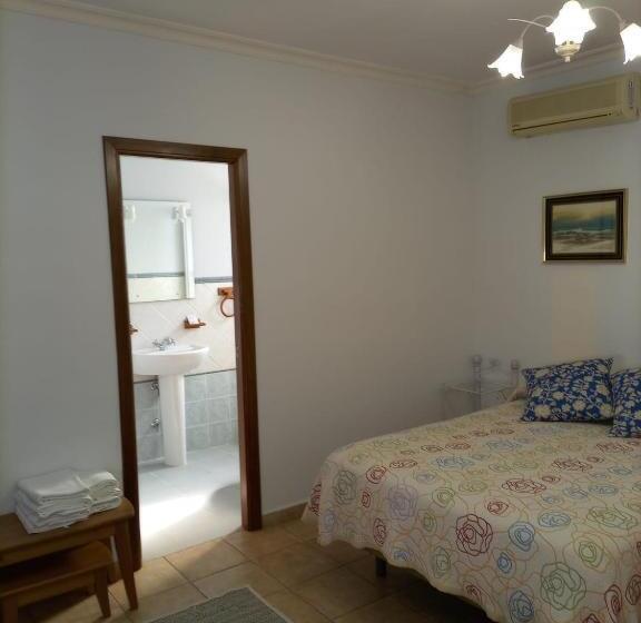 패밀리 룸, Venta De Abajo