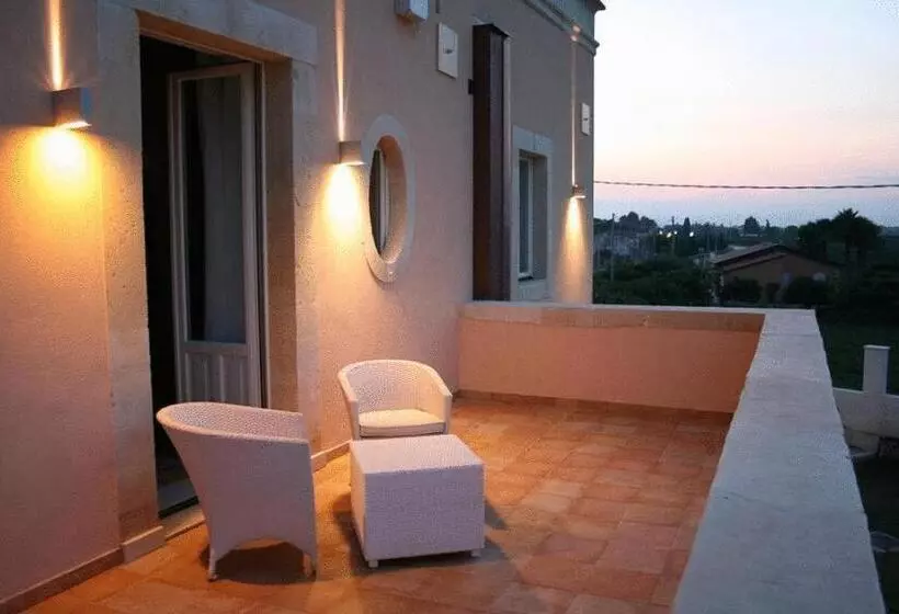 Superior Room with Terrace, Villa Fanusa