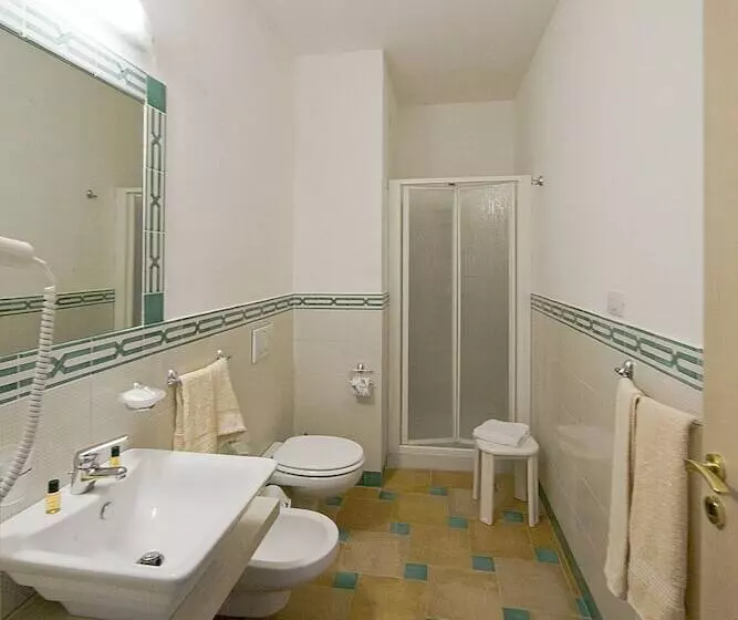 Standard Kolmen Hengen Huone, Villa Fanusa