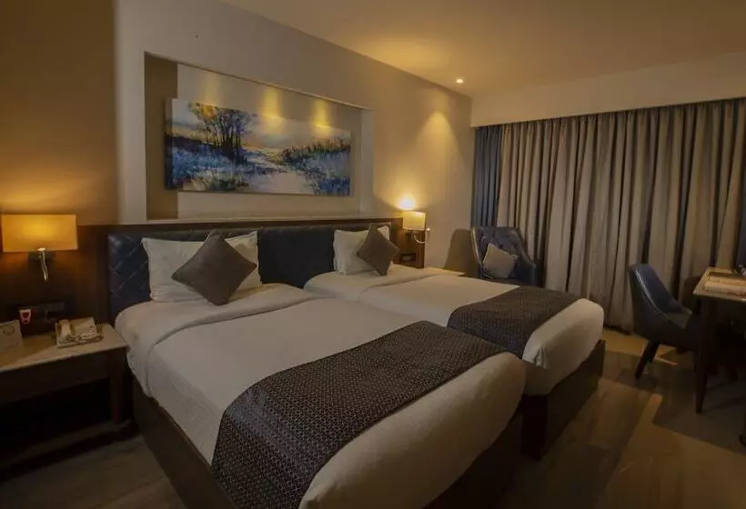 Executive Room, Yogi Midtown