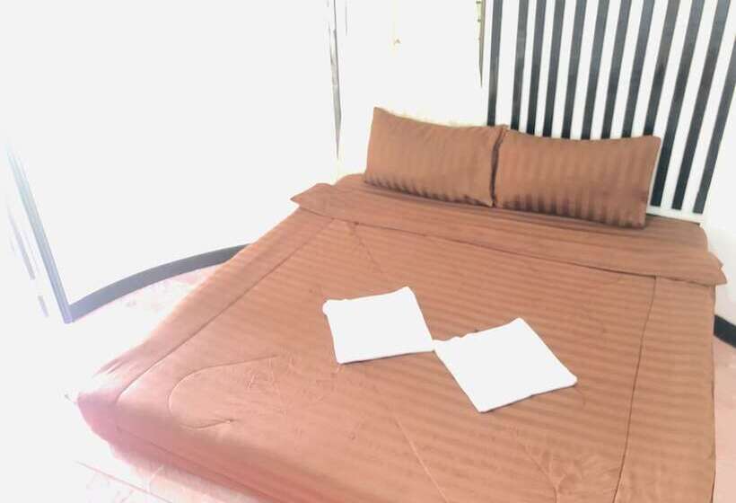 Standard-bungalow, The Pier