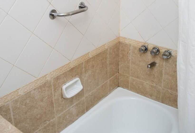 スタンダードトリプルルーム, Hostel Inn Calafate