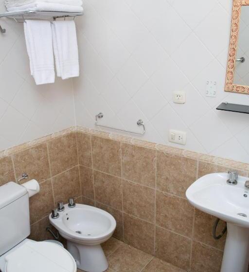 ルームシェアのワンベッド, Hostel Inn Calafate