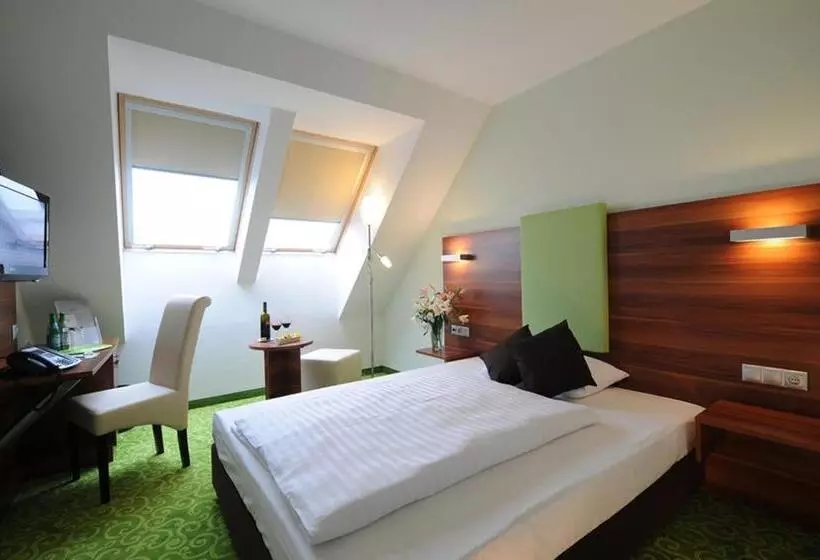 スタンダードシングルルーム, Achat Hotel Budapest