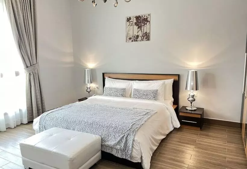 سوییت اجرایی, Al Manzil Hotel Bahrain