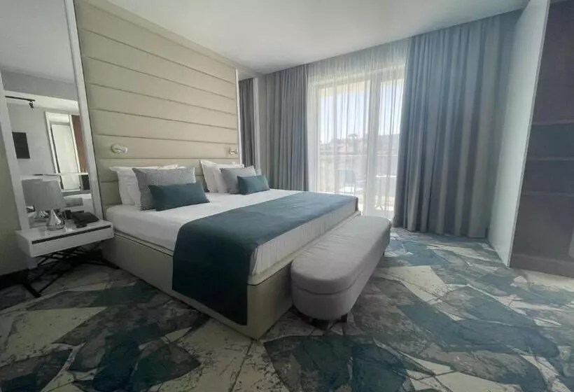 استودیو استاندارد با بالکن, Astoria Hotel All Inclusive & Private Beach