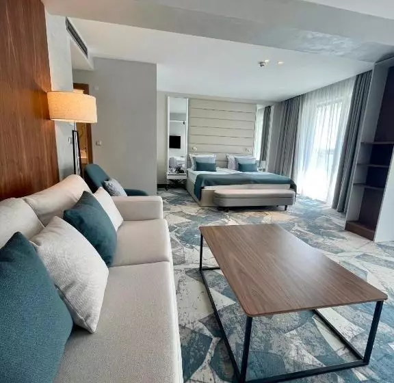 استودیو استاندارد با بالکن, Astoria Hotel All Inclusive & Private Beach