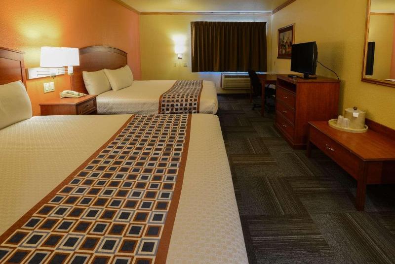 غرفة قياسية سرير كينج, Baymont By Wyndham Garden Of The Gods/colorado Springs