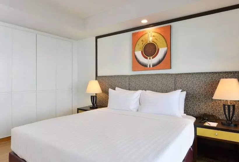 اتاق سوپریور با چشم‌انداز دریا, D Varee Jomtien Beach Pattaya
