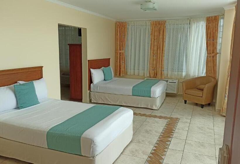 四人标准间, El Marques