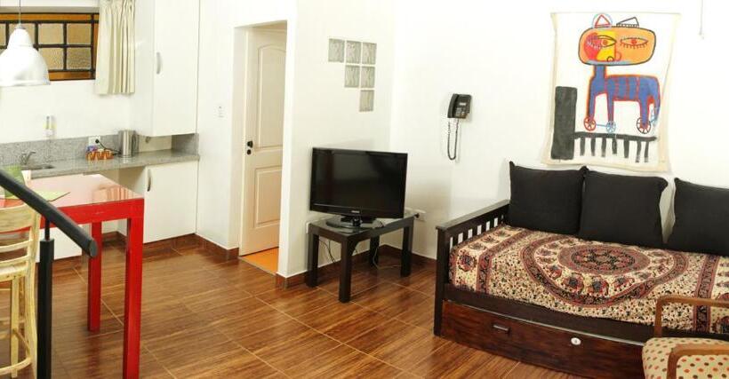 سوییت جونیور, La Rozada Suites