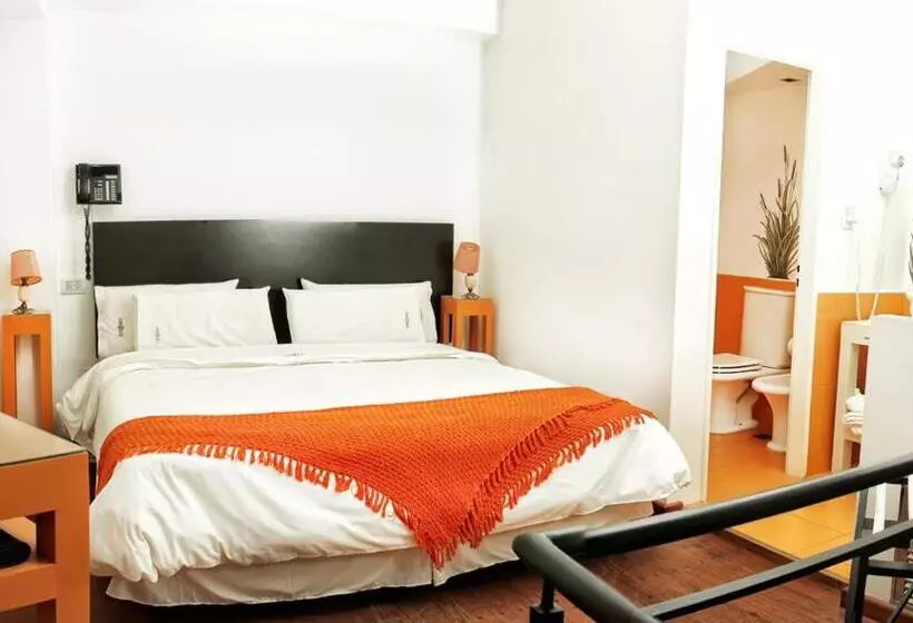 سوییت جونیور, La Rozada Suites