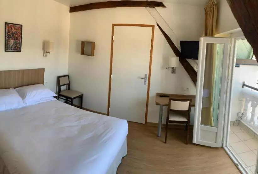 スタンダードルーム, Le Grand Hôtel Ussel   Nouvelle Gérance 2023