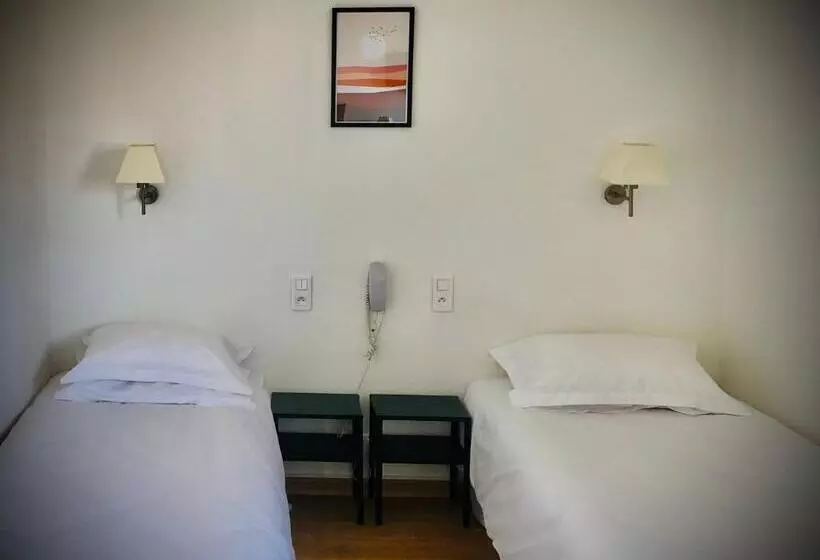 スタンダードルーム, Le Grand Hôtel Ussel   Nouvelle Gérance 2023