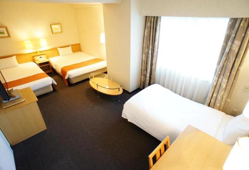 스탠다드 트리플 룸, Osaka Joytel