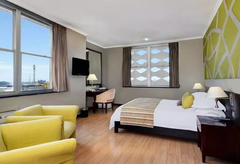 اتاق استاندارد, Protea Hotel By Marriott Lusaka Cairo Road
