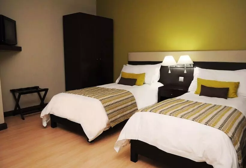 اتاق استاندارد, Protea Hotel By Marriott Lusaka Cairo Road