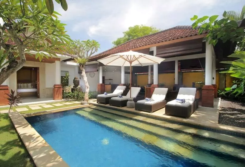 ツーベッドルーム　ヴィラ, Sagara Villas And Suites Sanur By Ahm