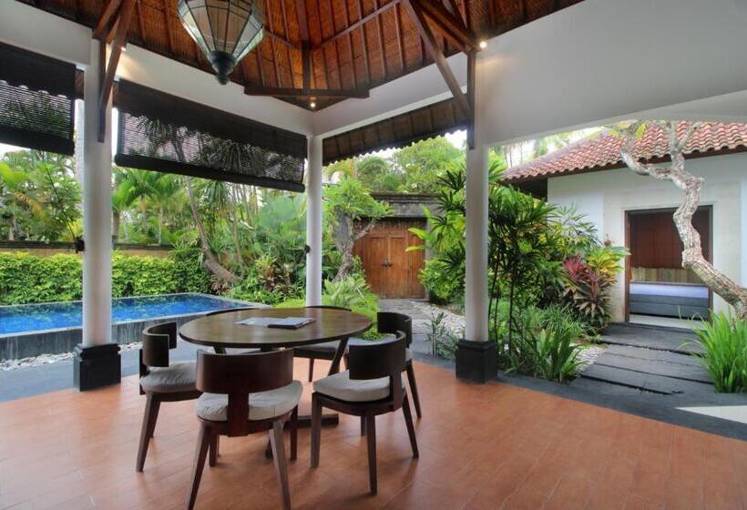 فيلا 3 غرف نوم مزودة بحمام سباحة, Sagara Villas And Suites Sanur By Ahm