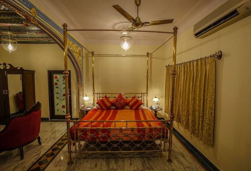 ロイヤルスイート, Shahpura House