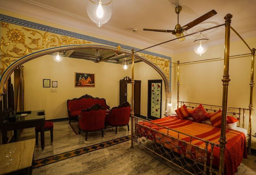 جناح ملكى, Shahpura House