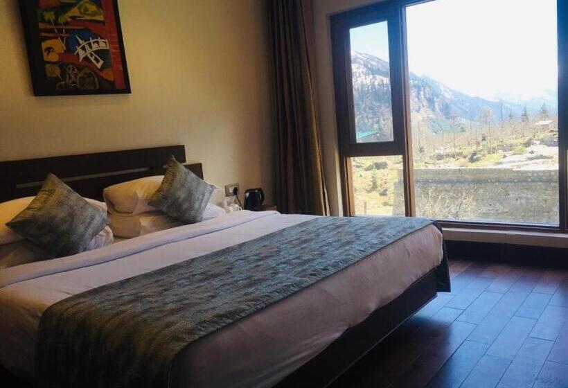 ویلای 3 خوابه, Solang Valley Resort