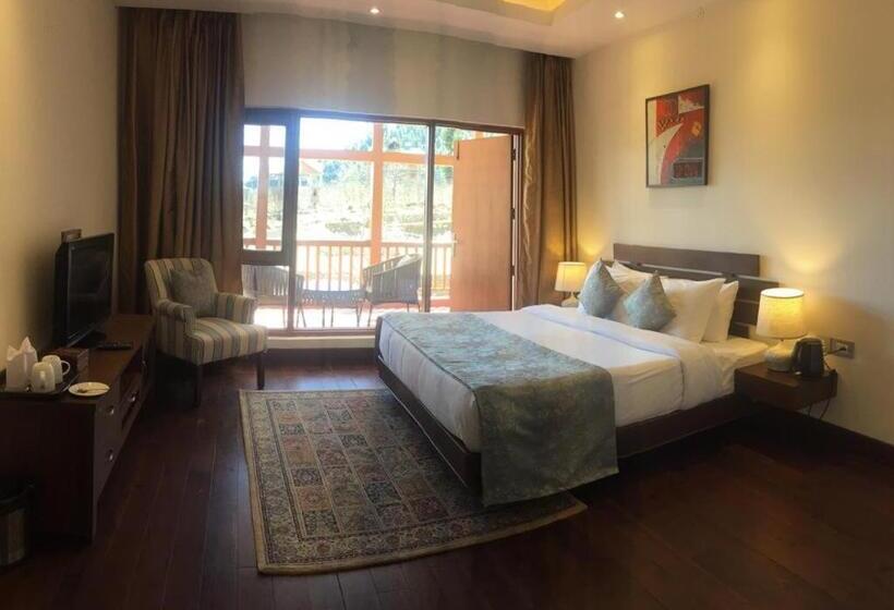 ویلای 3 خوابه, Solang Valley Resort