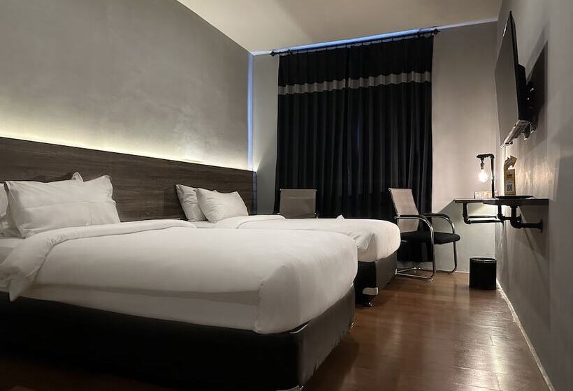 غرفة تنفيذية, Stark Boutique Hotel And Spa