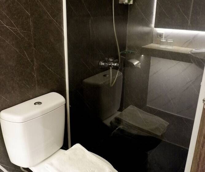 غرفة ديلوكس, Stark Boutique Hotel And Spa