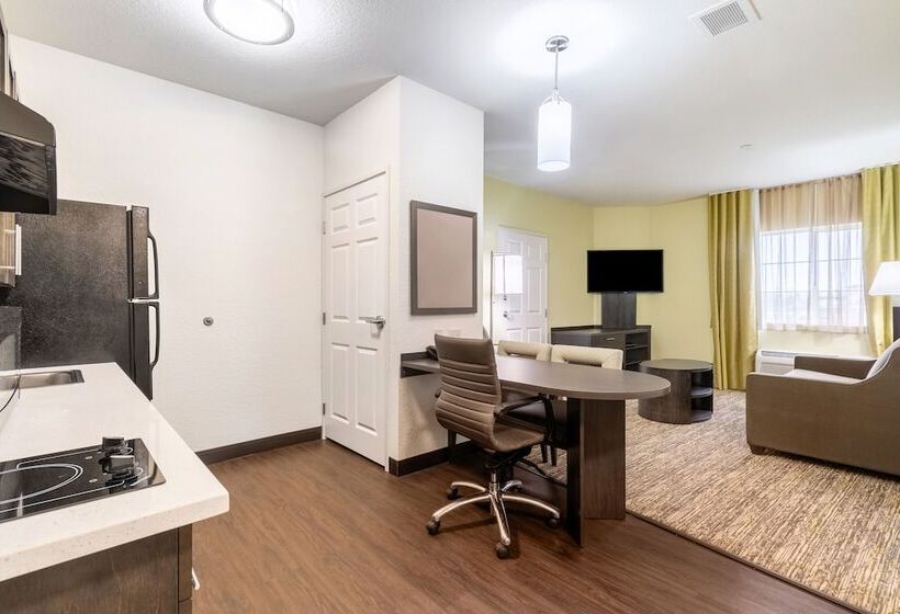 장애인을 위한 스위트, Candlewood Suites Portland Airport, An Ihg