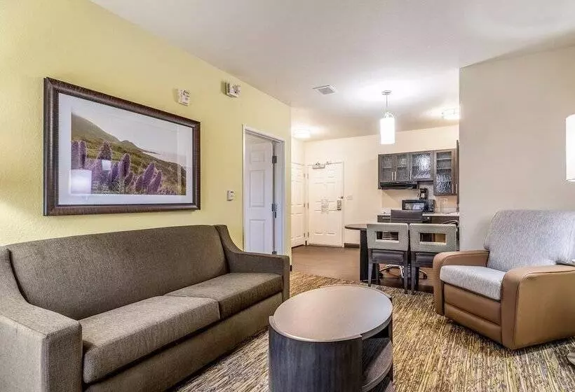 身障者適用スイートルーム, Candlewood Suites Portland Airport, An Ihg