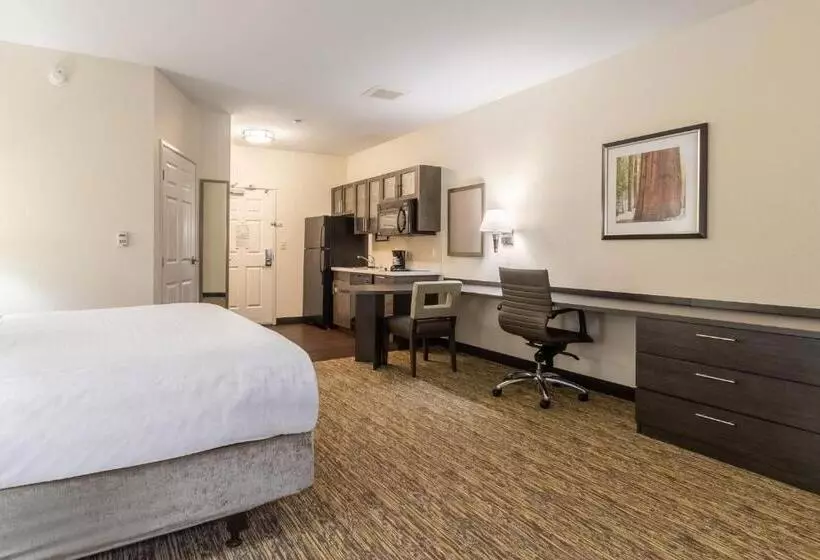 デラックススタジオ, Candlewood Suites Portland Airport, An Ihg