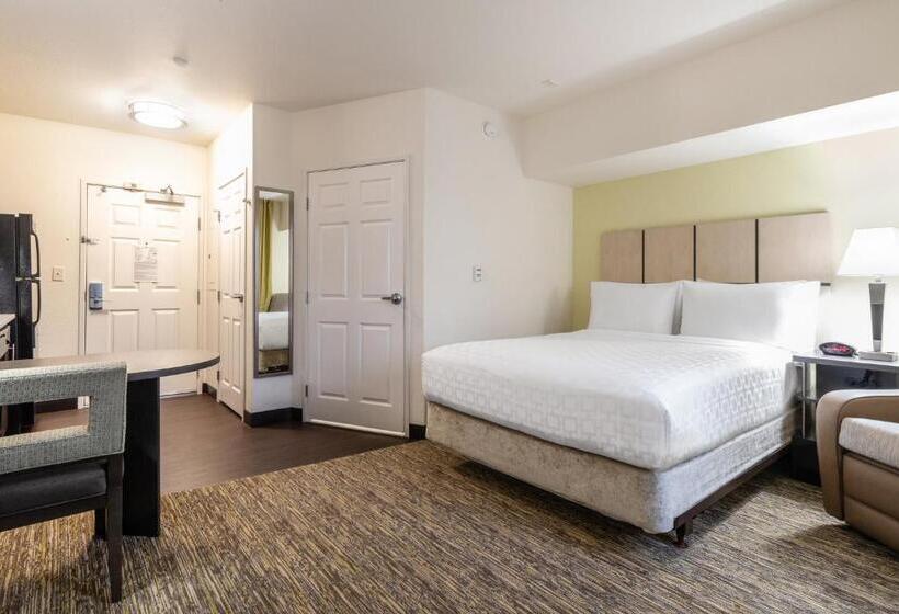 إستوديو قياسى, Candlewood Suites Portland Airport, An Ihg